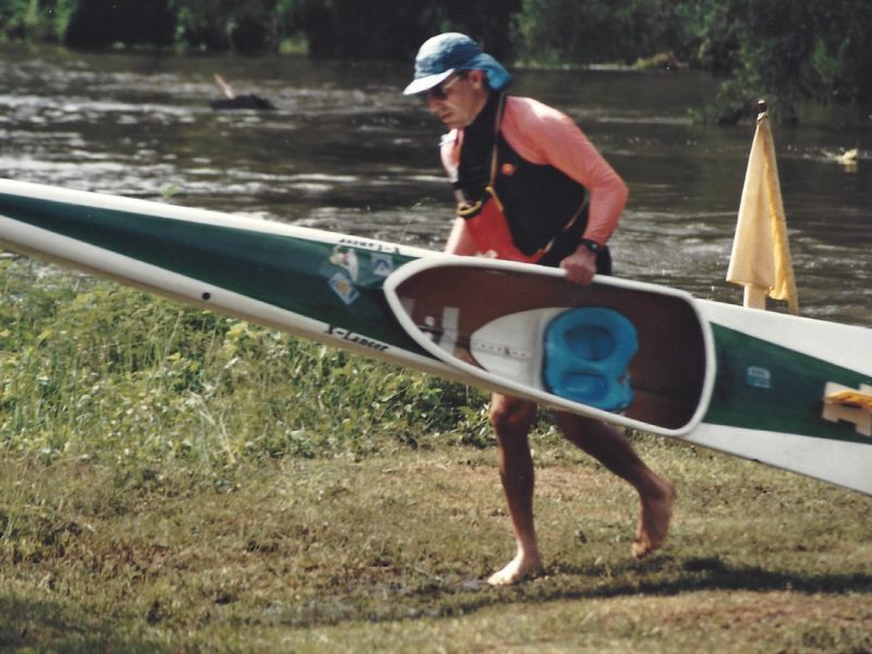 1995 QLD Canoe Marathon Titles Ipswich. MV35-40 K1 Portage Georgie Athanasiou